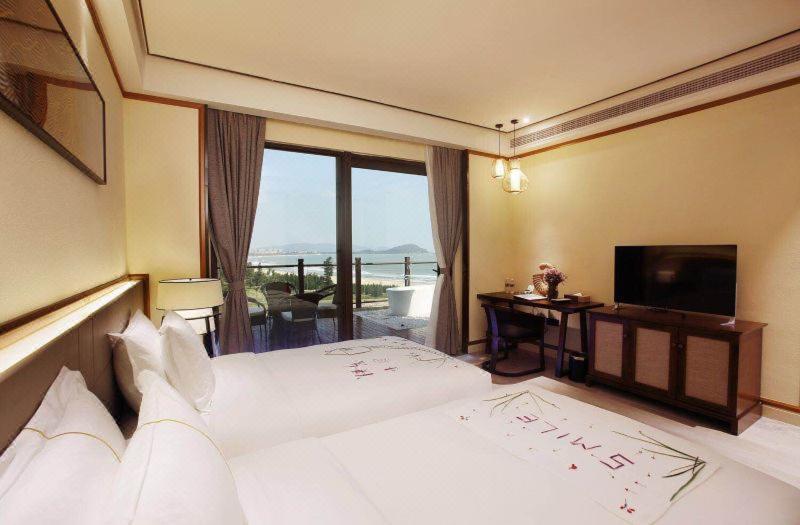 Wyndham Shenzhou Peninsula Hotel Wanning Exterior foto